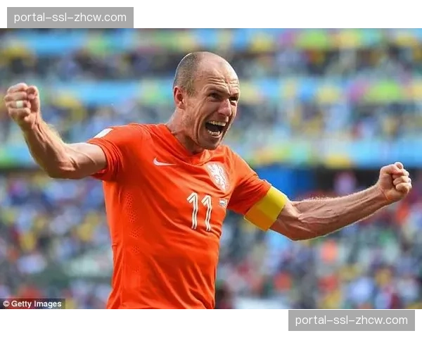 官方：荷兰传奇球星罗本宣布收购荷甲球队格罗宁根部分股份