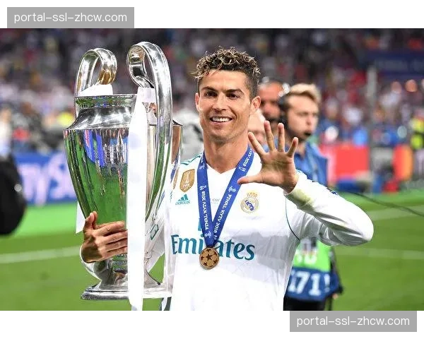 皇马欧冠生死战变阵，中场大洗牌强攻拜仁仍告失败